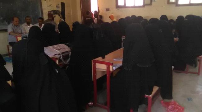 مدير عام محو الامية بمحافظة #الضـالع يتفقد المراكز الامتحانية 