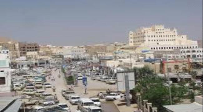 افجارين عنيفين يهزان مدينة سيئون