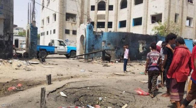 قيادي بالانتقالي: أتركوا نتائج التحقيقات تحدد الجهة المتورطة في تفجيرات عدن وعندها لكل حادثة حديث 