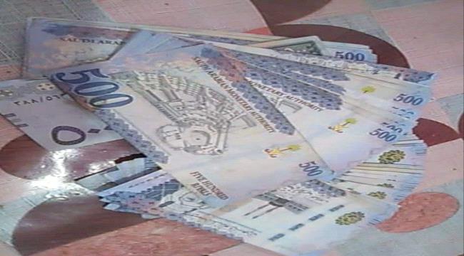 الأجهزة الأمنية بالشحر تستعيد مسروقات ذهبية بقيمة 10 مليون ريال في مدينة الحامي