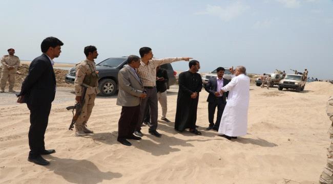 محافظ #حضـرموت يطلع على مستوى الإنجاز في جسري حلة وإبن سيناء ويشيد بجودة العمل وسرعة التنفيذ