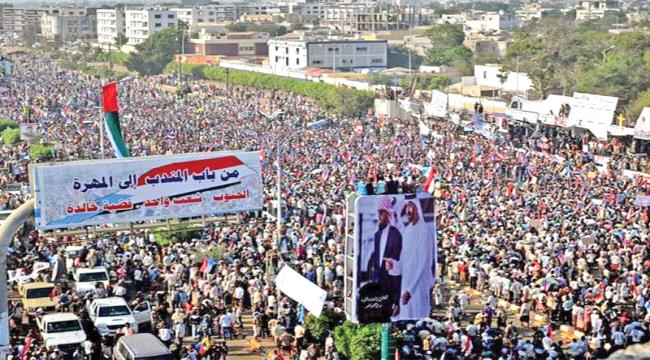 قيادات بالانتقالي : الجنوب سيجني ثمار انتصاراته رغم كيد الأعداء ومؤامراتهم