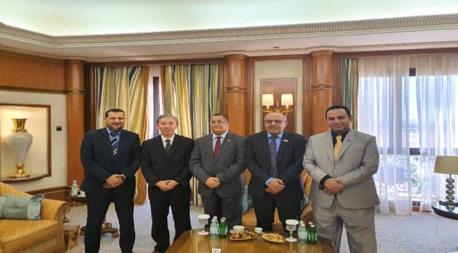 الخبجي يستقبل رئيس فريق الانتقالي في اللجنة المشتركة لمتابعة إجراءات تنفيذ اتفاق الرياض