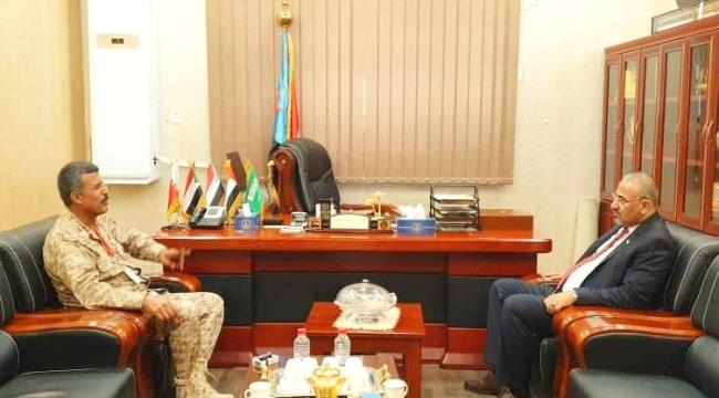 الرئيس الزُبيدي يطّلع من العميد الجعيملاني على جاهزية اللواء 89 مشاة