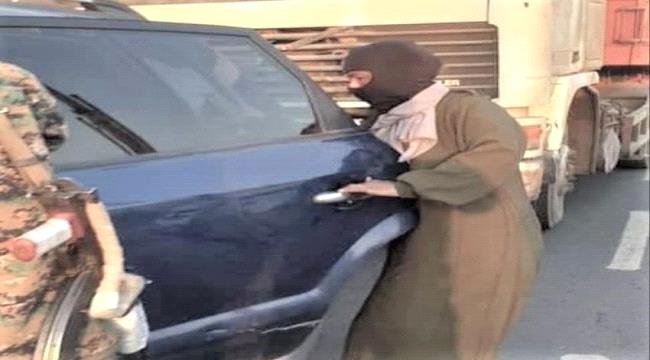 في اطار الحملة الأمنية .. انتشار شرطة نسائية في شوارع العاصمة عدن