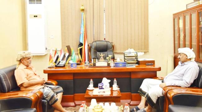 الرئيس الزُبيدي يلتقي رئيس التكتل القبلي لأبناء الصبيحة