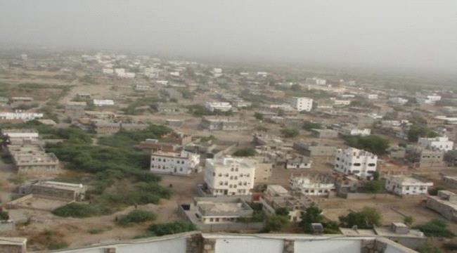 أبين.. مجهولون يحرقون سيارة لتموين مليشيا الإخوان في المحفد