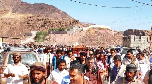 اسرة وقبيلة الشهيد يسلم حبتور توجه دعوة هامة لكافة قبائل وأبناء شبوة