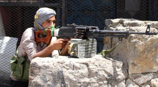  إشتباكات عنيفة في أهم معاقل الإصلاح ب#تعـز