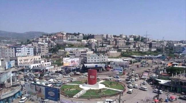 وسط فوضى أمنية.. قتلى وجرحى في مواجهات مسلحة بمحافظة إب