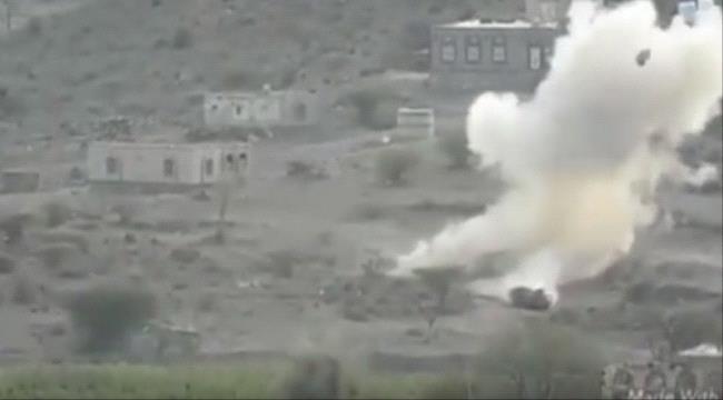 القوات الجنوبية تدمر طقم حوثي يحمل ذخائر جنوب الفاخر
