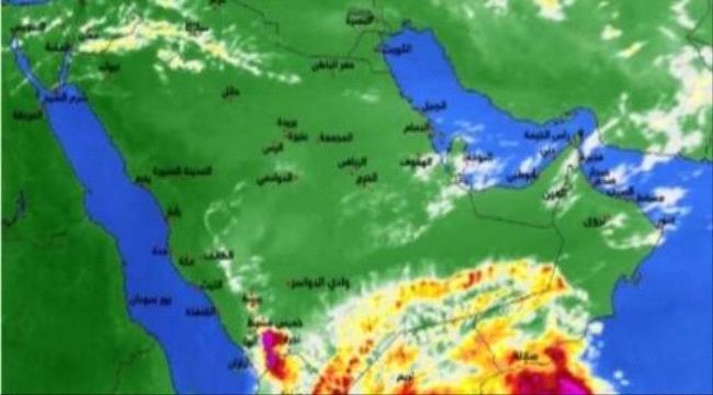 تحذيرات للصيادين من اضطراب أمواج البحر خلال اليومين القادمين