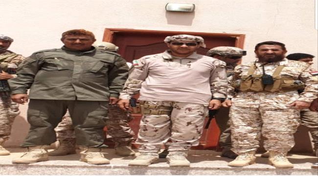 القائد العام لقوات #التحـالف_العربي يزور معسكر  اللواء الرابع دعم وإسناد وإدارة أمن لحج 