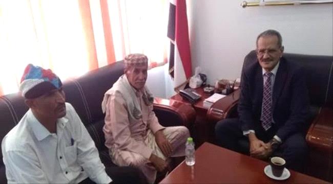 الوزير لملس يؤكد لنقابة المعلمين الجنوبيين أطلاق العلاوة السنوية فقط