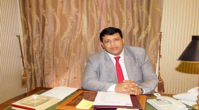العليمي يمنع اسرة الشهيد طماح من مقابلة الرئيس عبدربة منصور 