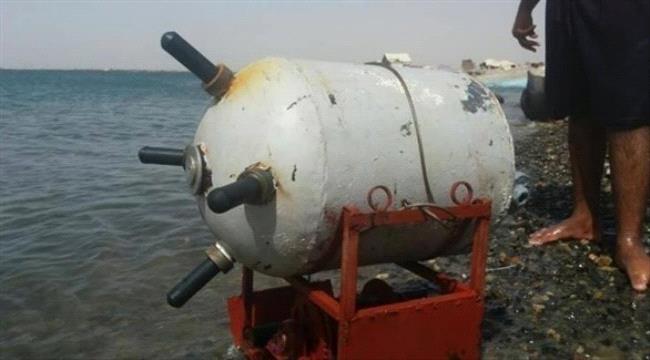 خبراء إيرانيين يدربون #الحـوثيين على تلغيم طرق الملاحة الدولية