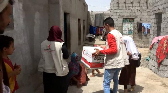 الإمارات تكرم أمهات وزوجات الشهداء في المحافظات #اليـمنية المحررة