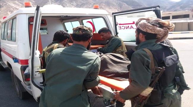 عدن..انتشال جثة غريق في ساحل جولدمور والامن يدعو  أي شخص لديه مفقود التوجه لمستشفى الجمهورية للتعرف على هويه الغريق
