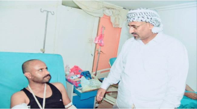 الرئيس الزبيدي يطمئن على جرحى جبهات شمال #الضـالع