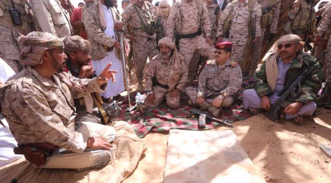 محلل سياسي: لدينا أدلة تثبت تسليم الإصلاح المعسكرات ب#الضـالع للحوثي وتأكد جرم الخيانة