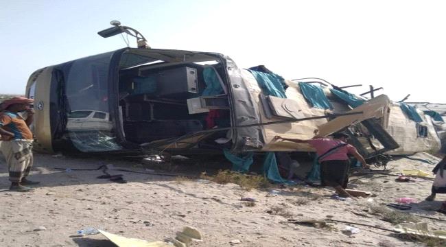 حادث مروري مروع لحافلة نقل ركاب باحور 