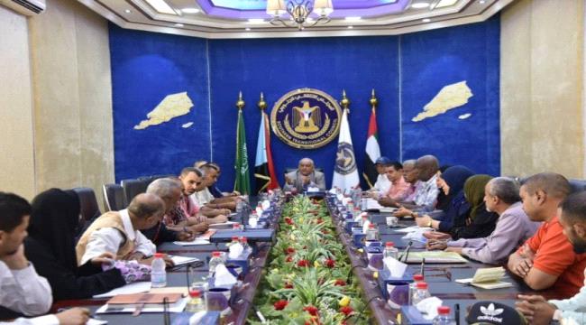 إغاثة الانتقالي تقر عددا من التوصيات لمواجهة المستجدات الطارئة في الجنوب