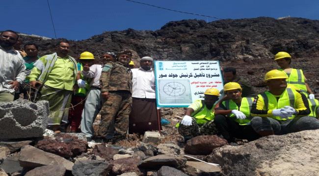 عدن.. تدشين مشروع انشاء ساعة السلام بالتواهي «صور»