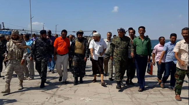 تحركات محلية لإعادة نشاط "ميناء الاصطياد السمكي" في عدن بعد سنوات من التدمير