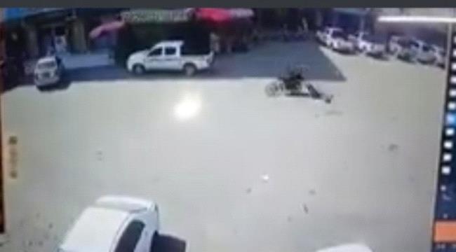 القبض على لصين سرقا مواطنًا بالمكلا