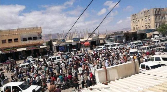 بعد مقتل متظاهر على يد ميليشيات "الإصلاح"..مدينة عزان تشهد توترا امنيا