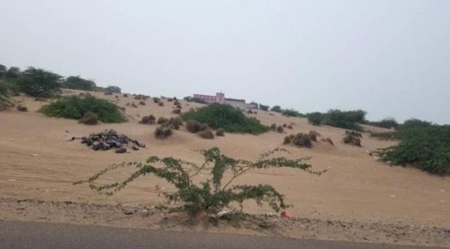 مليشيا #الحـوثي تستهدف مواقع القوات المشتركة بالدريهمي