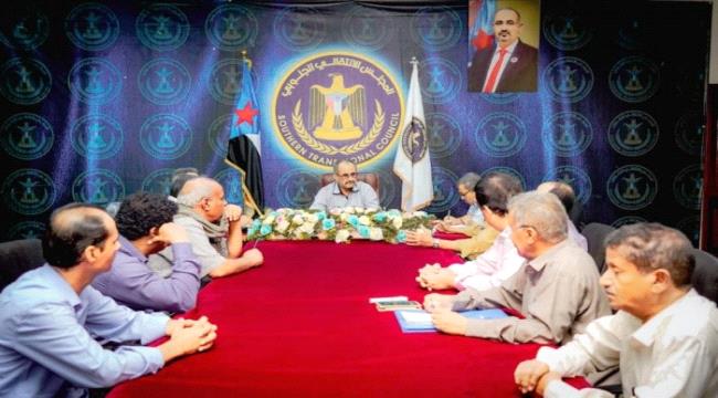 الجعدي يلتقي مسؤولي الجهاز المركزي للإحصاء بالجنوب