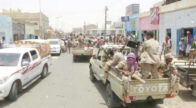 استمرار المعارك بين قوات #الحـزام_الامني ومليشيا الاصلاح في احور