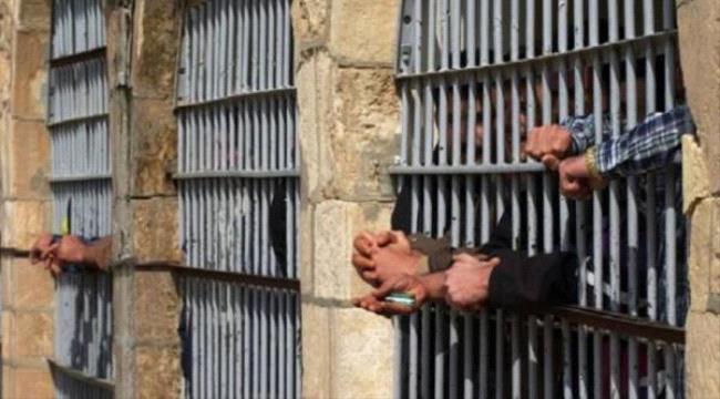 #الحـوثيون يحيون ذكرى مقتل مؤسسهم (حسين) بتصفية المزيد من ضباط النظام السابق