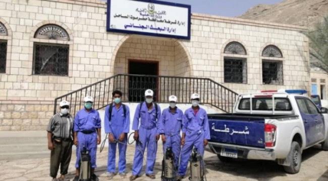انتقالي المكلا يدشن أعمال حملة الرش التعقيمي لمكافحة فيروس كورونا
