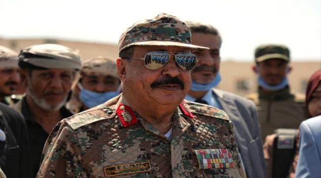 اللواء بن بريك يؤكد دعم المجلس الانتقالي لجهود وقف إطلاق النار والاحتكام لطاولة المفاوضات