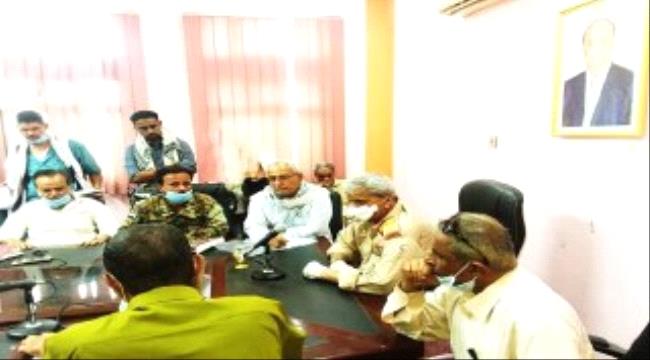 لحج :  حظر التجول يبدأ من الرابعة عصرا ابتداءً من يوم غدٍ الاحد