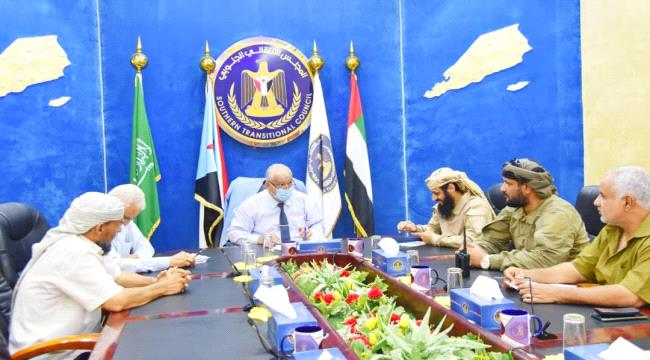 الانتقالي يناقش معوقات القطاعات الخدمية بالعاصمة عدن