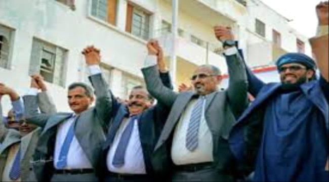 الأزمات الدولية: المجلس الانتقالي محق ولن تنجح جهود السلام بدونه