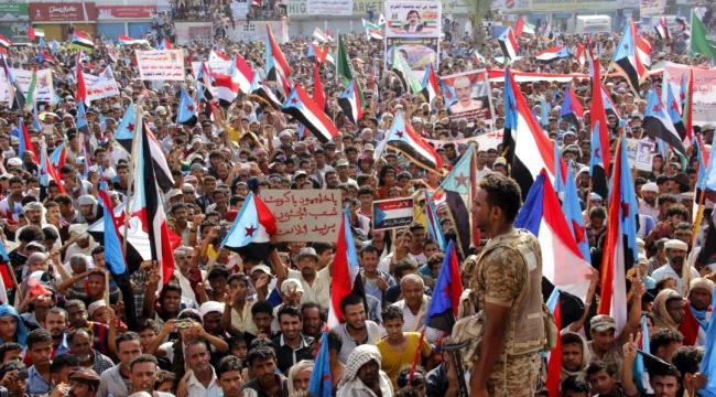هاشتاج " الجنوبيون_يريدون_دولتهم " يكتسح منصات التواصل الاجتماعي