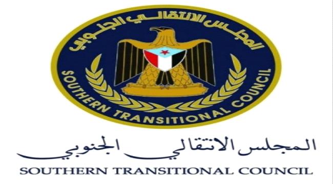 الوالي يبحث مع القائدين الحالمي وعياش آليات استمرار الحملة الأمنية بالعاصمة عدن