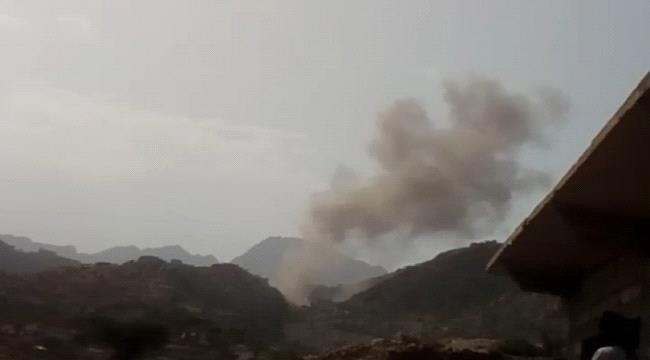 ميليشيا الحوثي تشن قصفا مكثفا على مواقع المقاومة الجنوبية في ثره