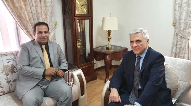 ممثل خارجية الانتقالي الشبحي يلتقي السفير الروسي لدى اليمن