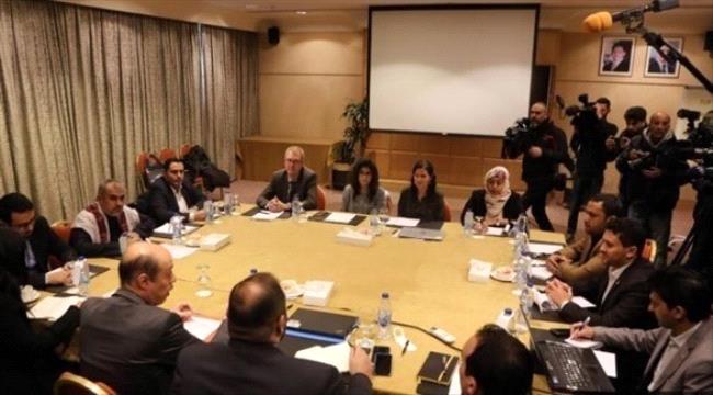 تعرقل إتمام الصفقة الأولى للإفراج عن الأسرى بين الشرعية والحوثيين 