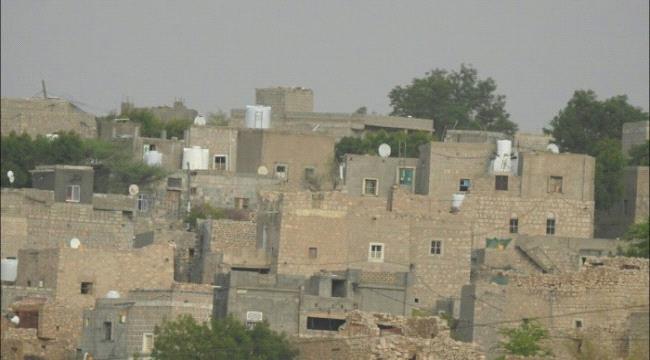 في جريمة بشعة.. شاب يقتل والده بوابل من الرصاص في ردفان