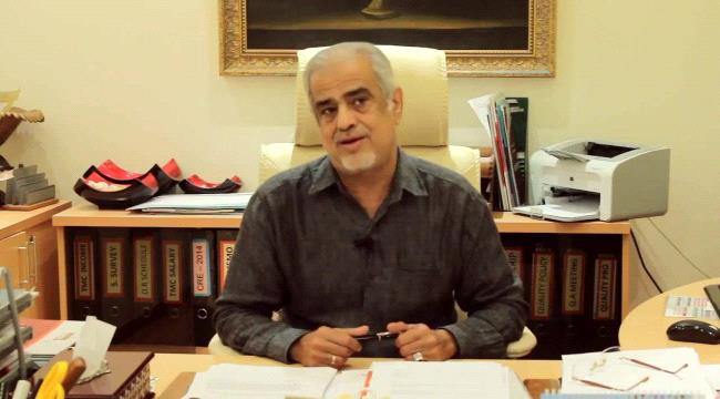 لقور : الحكومة الشرعية تحولت الى مجموعة سرق وفاسدين