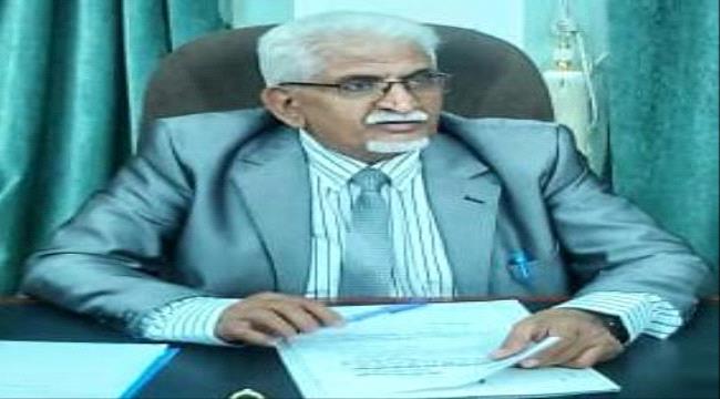 عميد كلية الإقتصاد والعلوم السياسية يكشف أسباب انهيار العملة المحلية امام الدولار