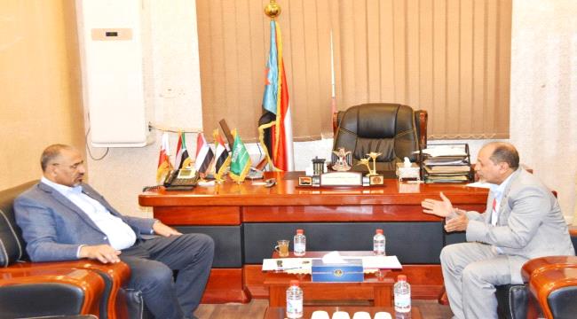 لرئيس الزُبيدي يوجّه بتسهيل عمل المنظمات العاملة بالجنوب