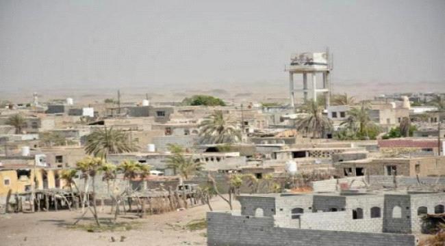 الحوثيون يقصفون مواقع القوات المشتركة بالدريهمي