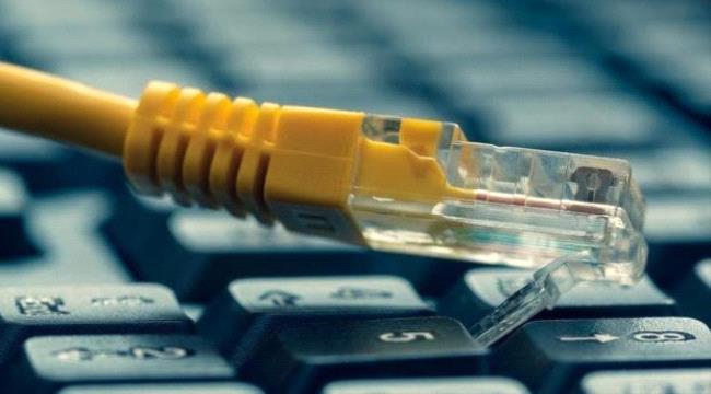 خسائر بالملايين جراء قطع ميليشيا الحوثي الإنترنت
